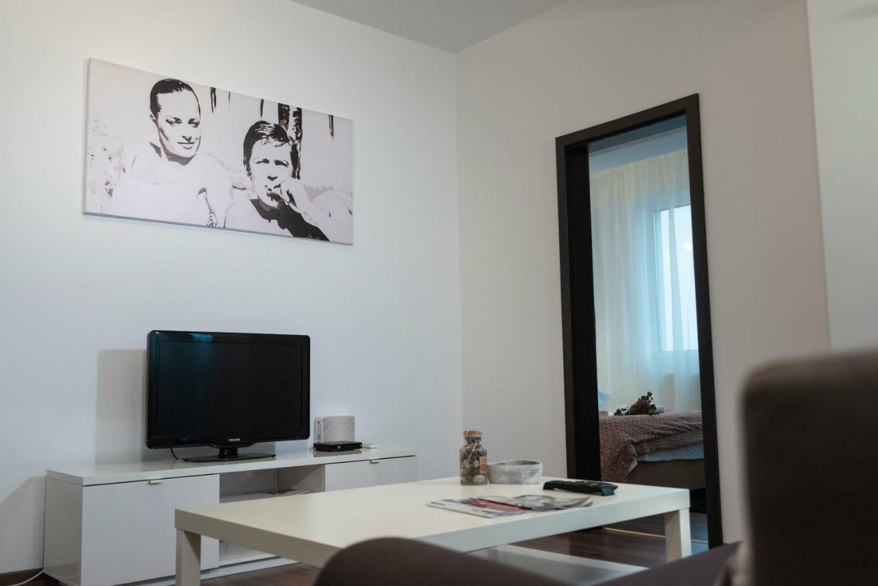 Axis Apartments Jassy Zewnętrze zdjęcie